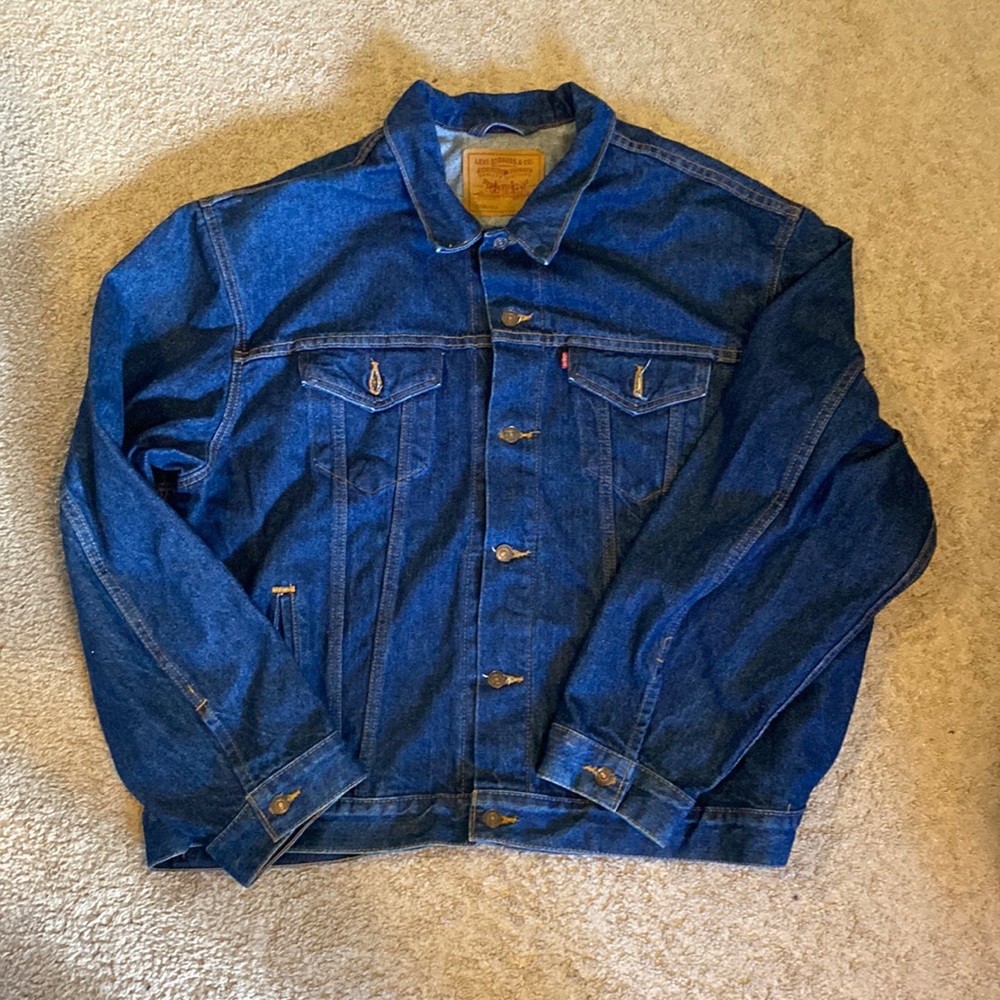 Vintage Levi’s Denim Trucker Jacket 70506-0216